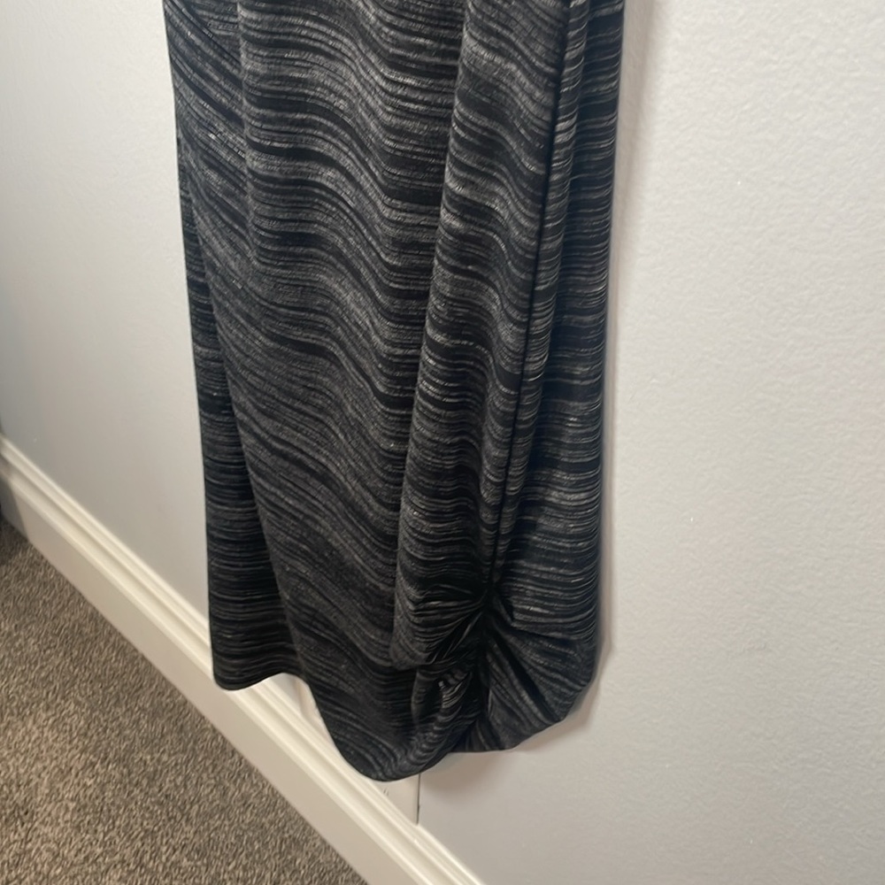 Athleta Downtown Asymmetrical space dye ruched midi length teeshirt dress large - Picture 7 of 10